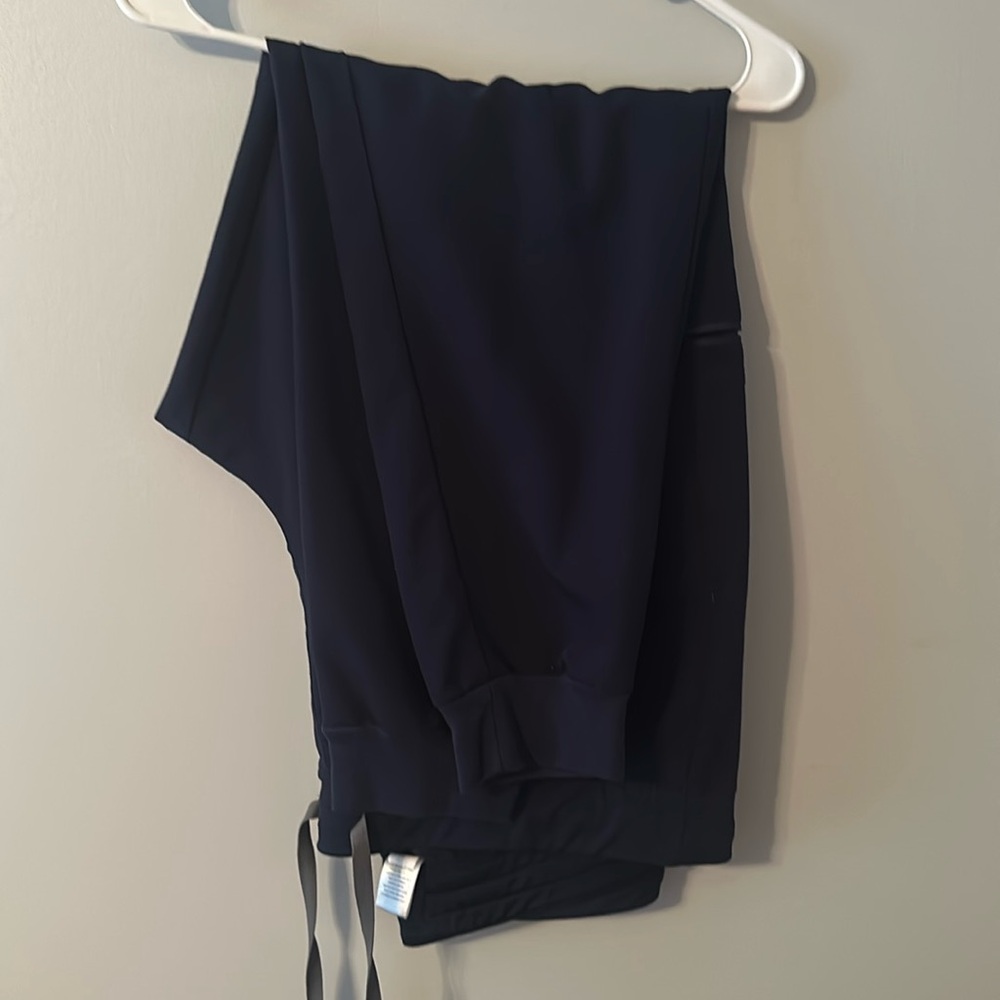 FIGS NAVY SCRUB BOTTOM-JOGGERS
